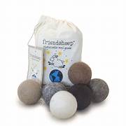 FRIENDSHEEP WOOL BALLS