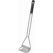 FOUR PAWS WIRE RAKE SCOOPER FOR GRASS